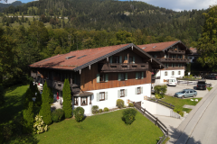 haus-schoenbrunn-sommer